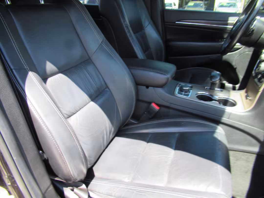 2015 Jeep Grand Cherokee - 1C4RJFBG7FC653854 - Image #9