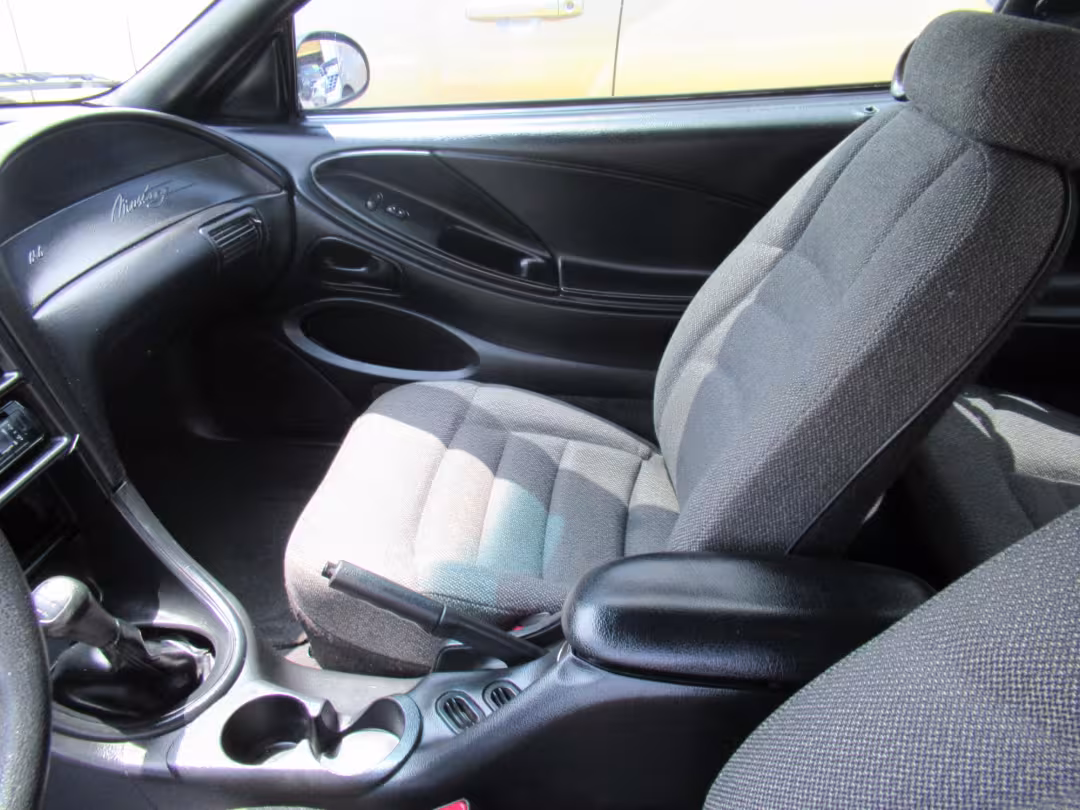 1998 Ford Mustang - 1FAFP4044WF252202 - Image #2