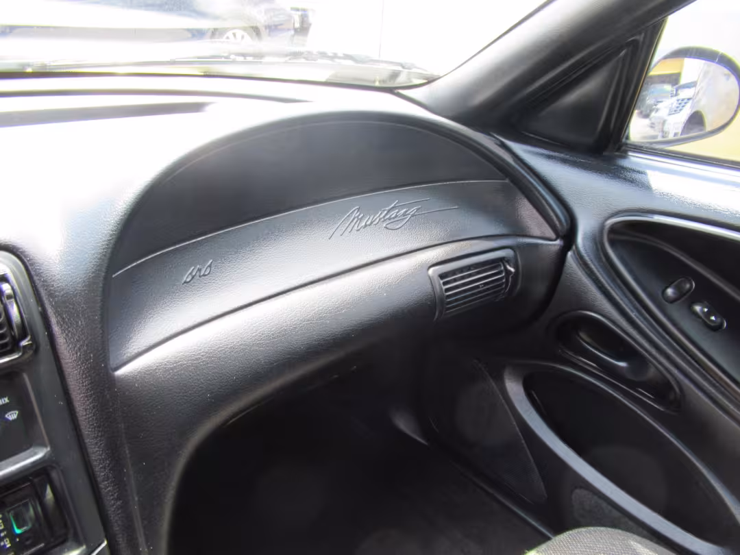 1998 Ford Mustang - 1FAFP4044WF252202 - Image #8